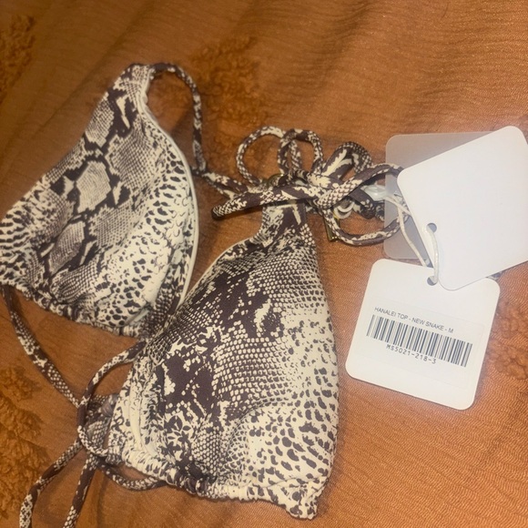Monday Swimwear, 3 piece set, mediums, snakeskin - Picture 3 of 11